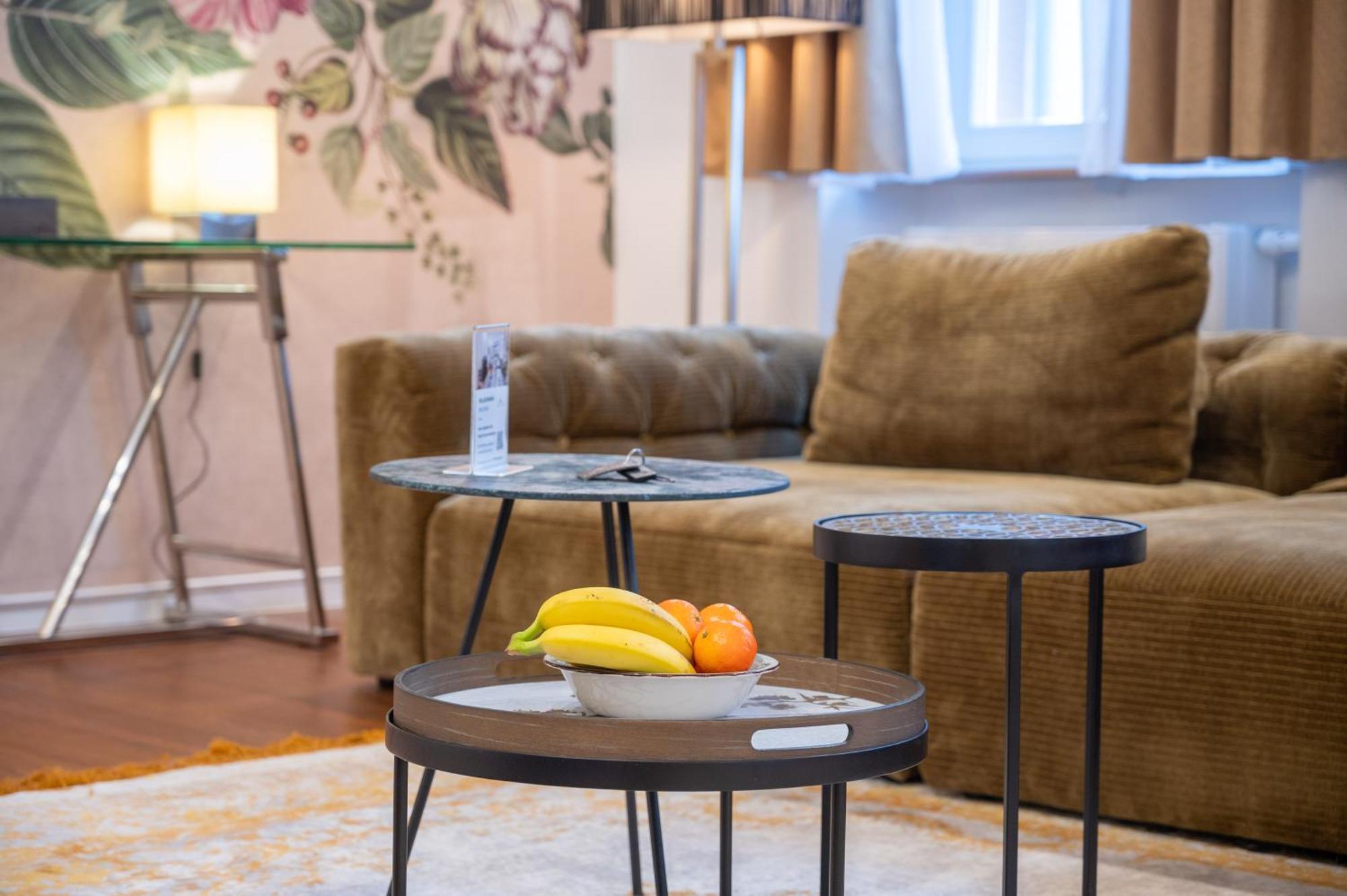 Lit Living Weinheim Altstadt - Boutique Apartments - Parking Buitenkant foto